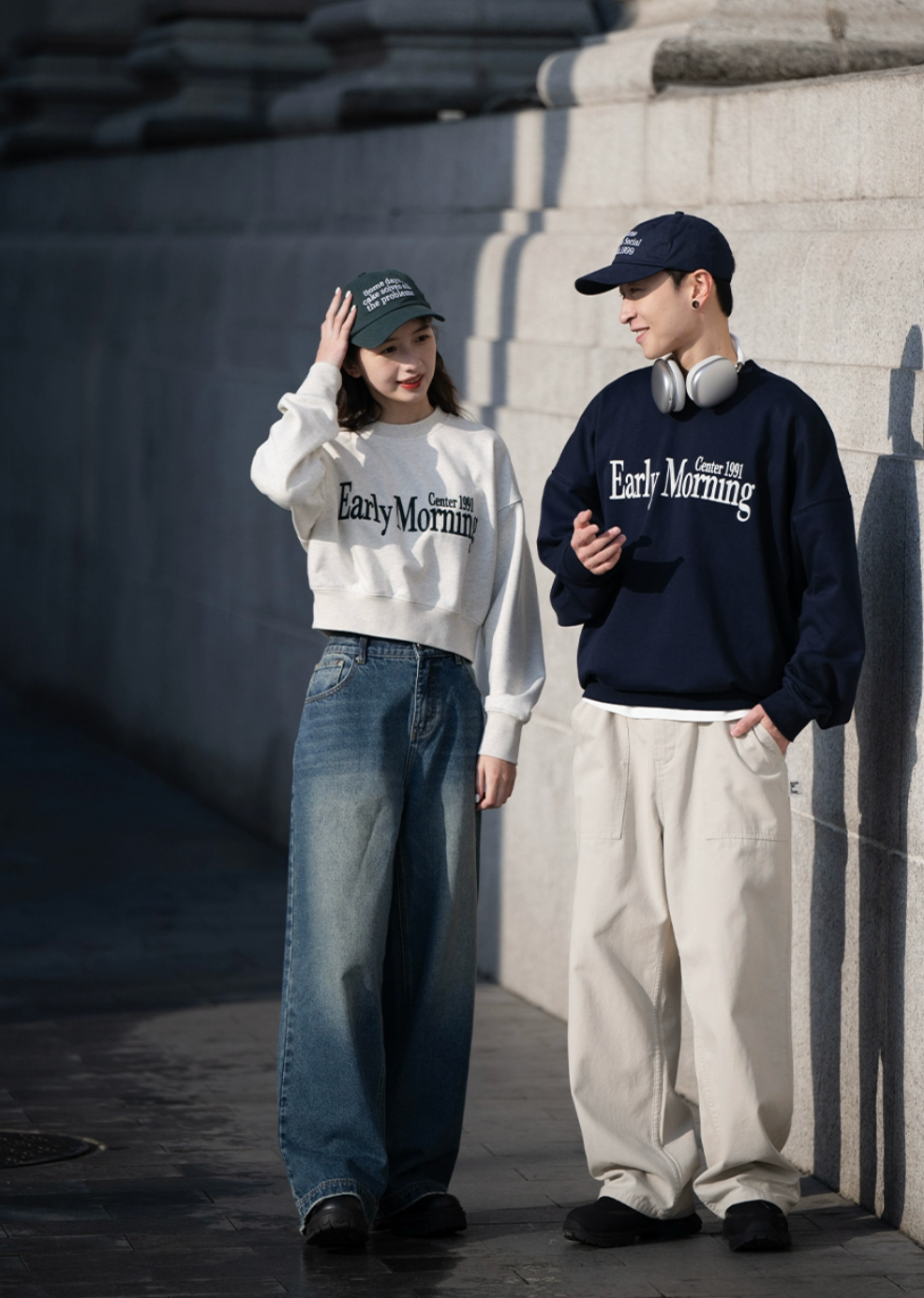 BELLKENIDE Loose Retro Couple Sweatshirt