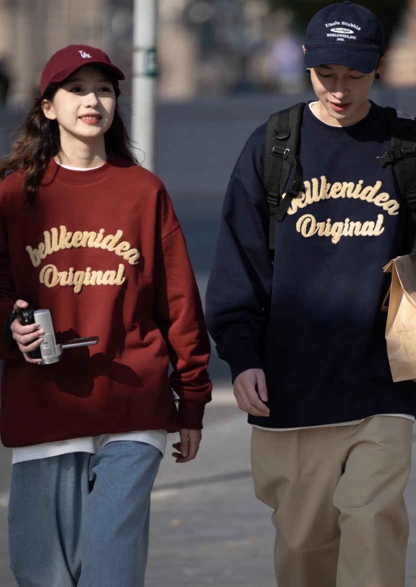 BELLKENIDE Retro Towel Embroidery Crew Neck Sweatshirt