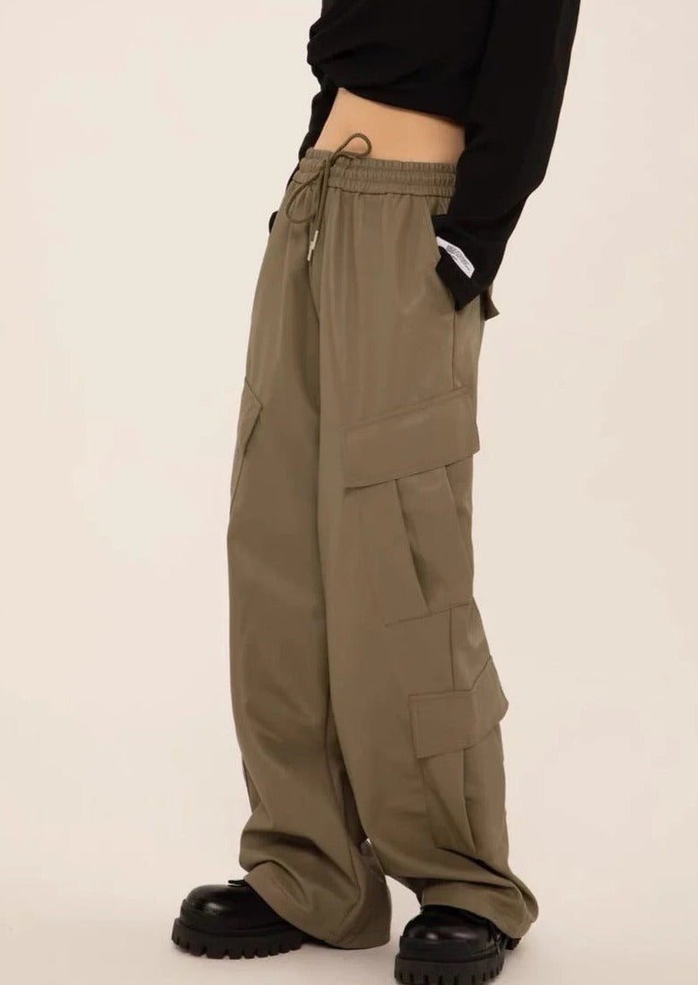 EZEK&STUDIO Wide Leg Pocket Pants