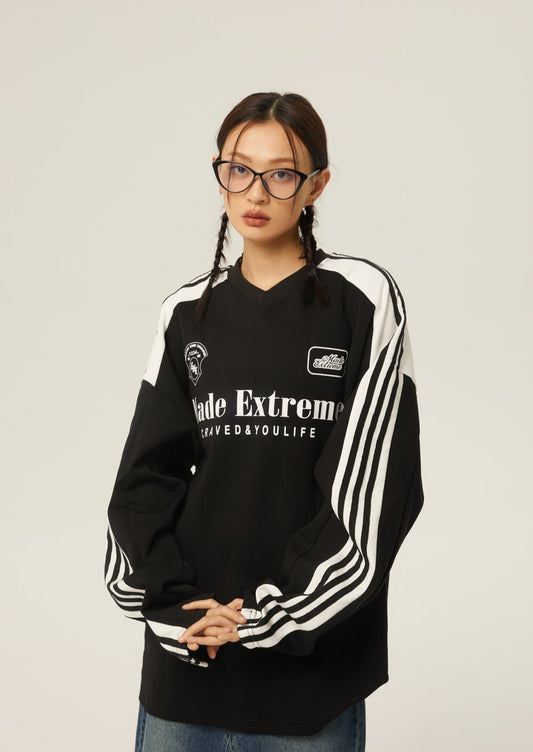 EZEK&STUDIO Uniform Sweatshirt